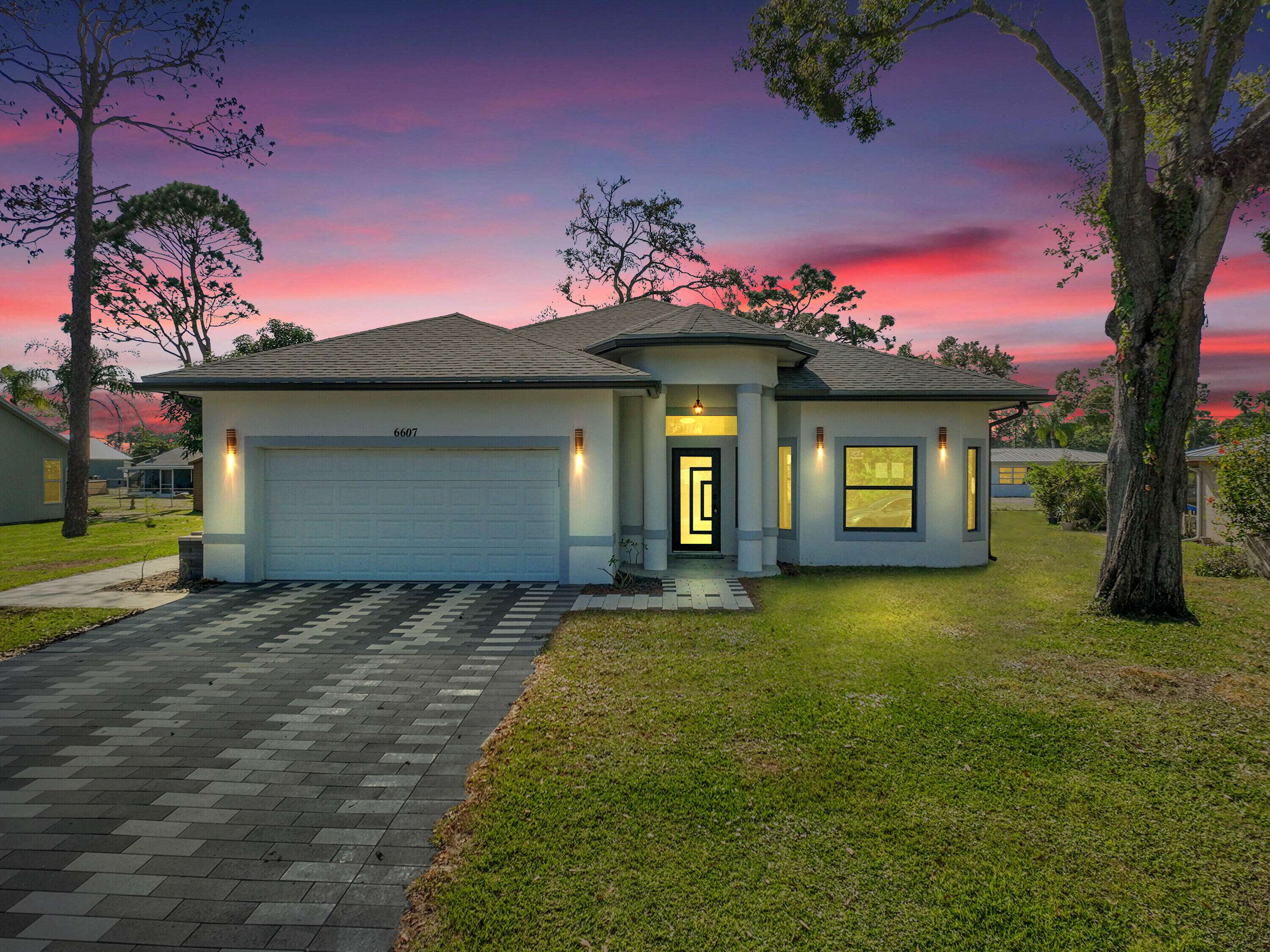 Fort Pierce, FL 34951,6607 Deland AVE