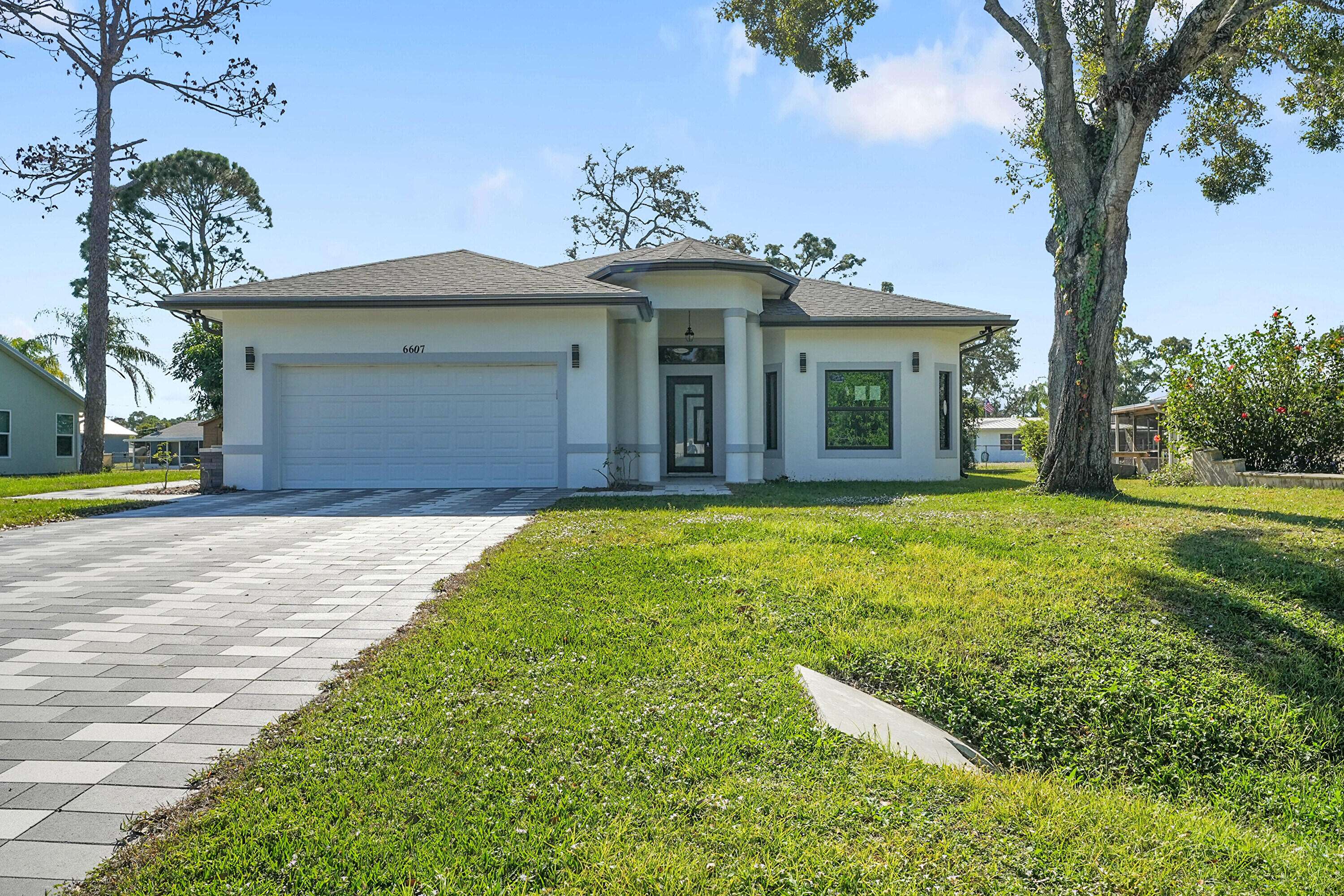 Fort Pierce, FL 34951,6607 Deland AVE