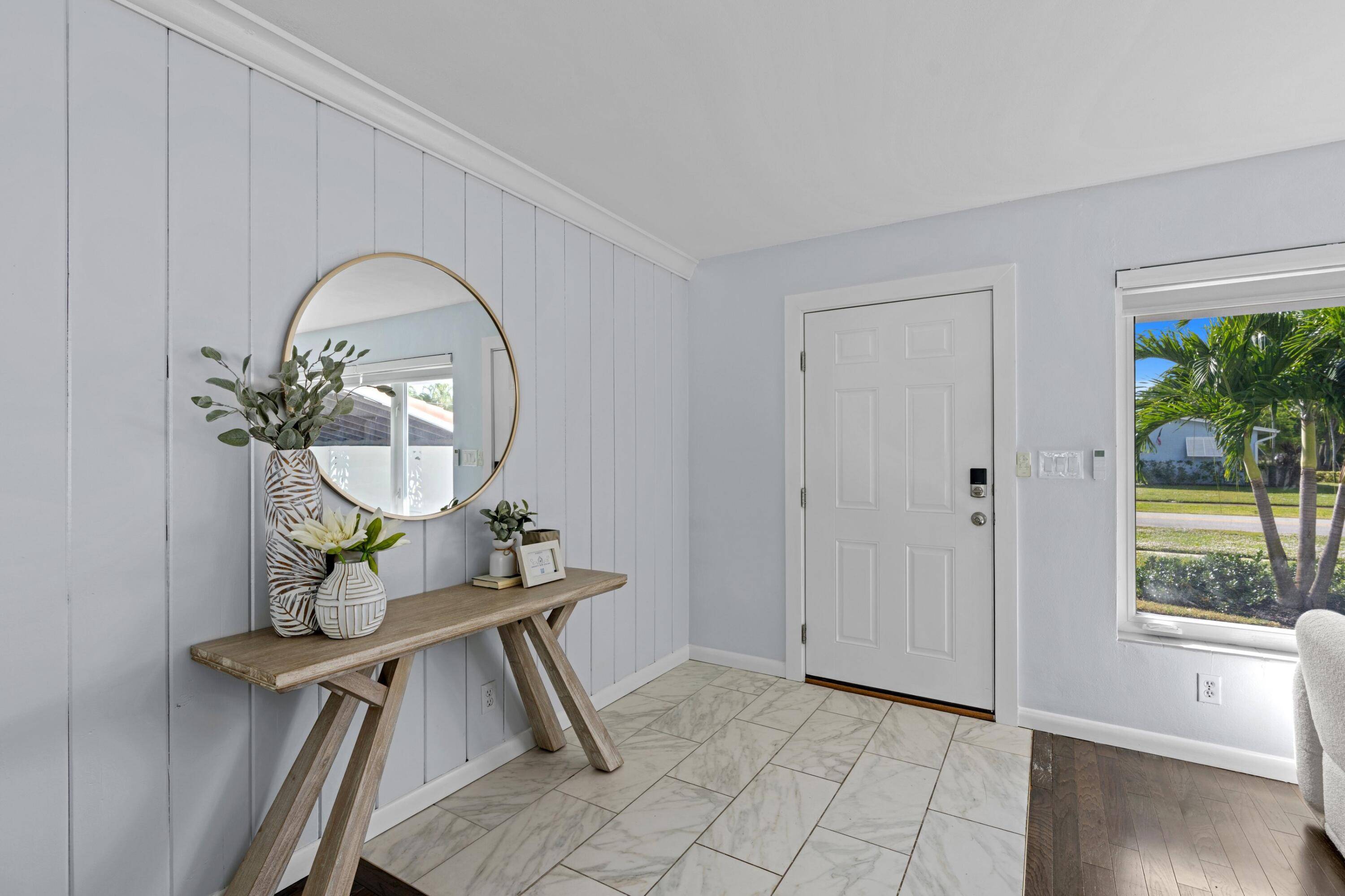 North Palm Beach, FL 33408,541 Kingfish RD