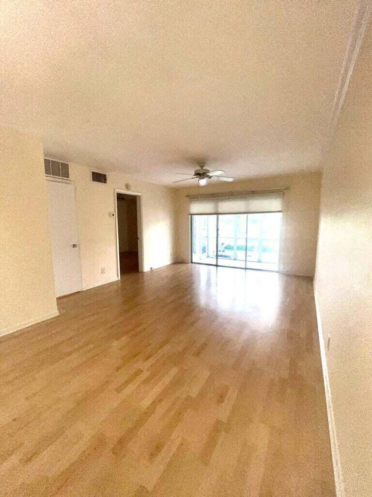 Oakland Park, FL 33334,3040 NE 16th AVE 205