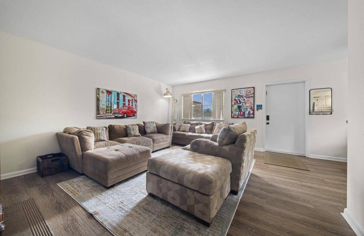 Delray Beach, FL 33446,336 Brittany G