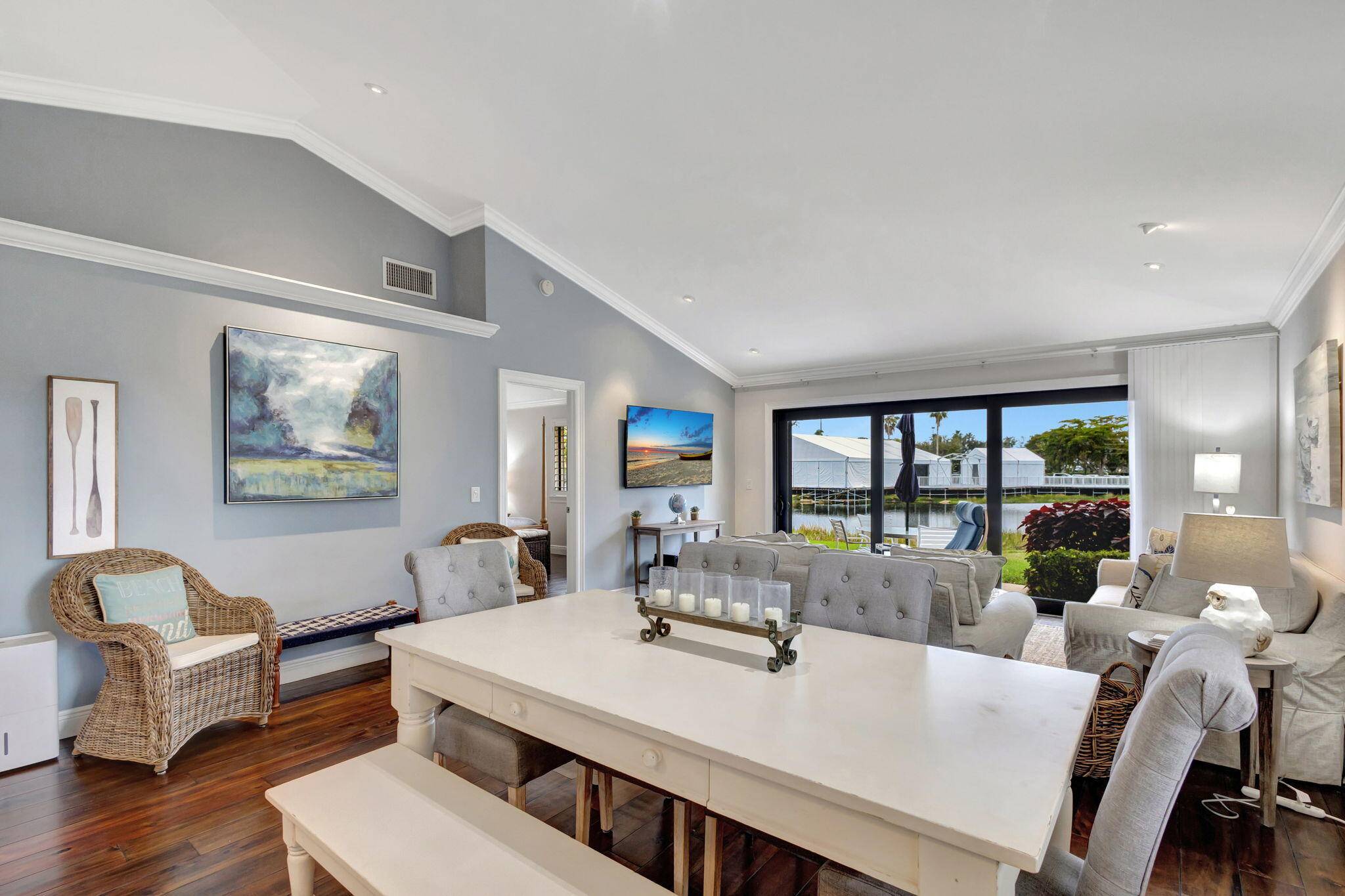 Palm Beach Gardens, FL 33418,515 Club DR