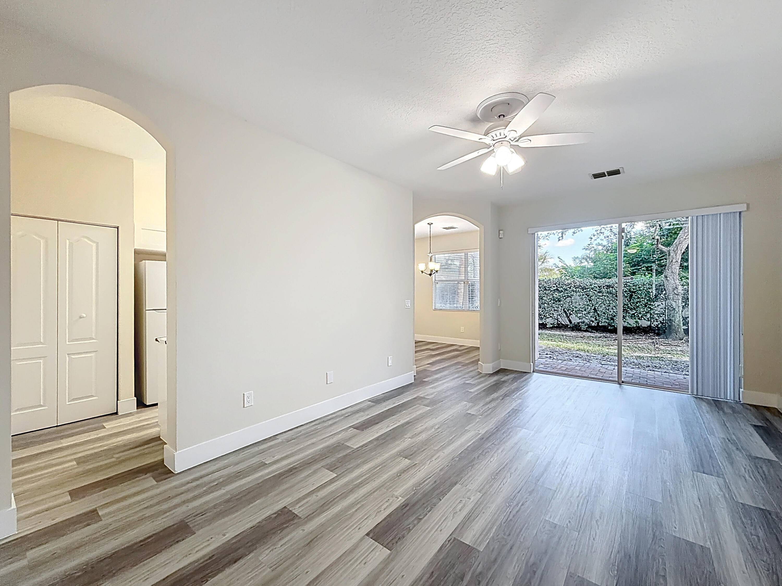 Greenacres, FL 33463,1010 Seminole Palms DR