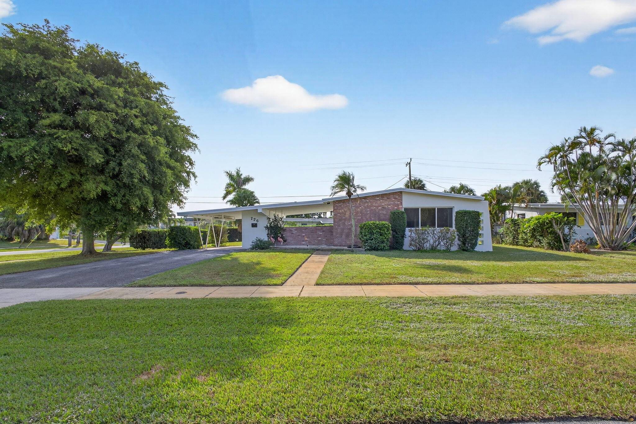 North Palm Beach, FL 33408,726 Flamingo WAY