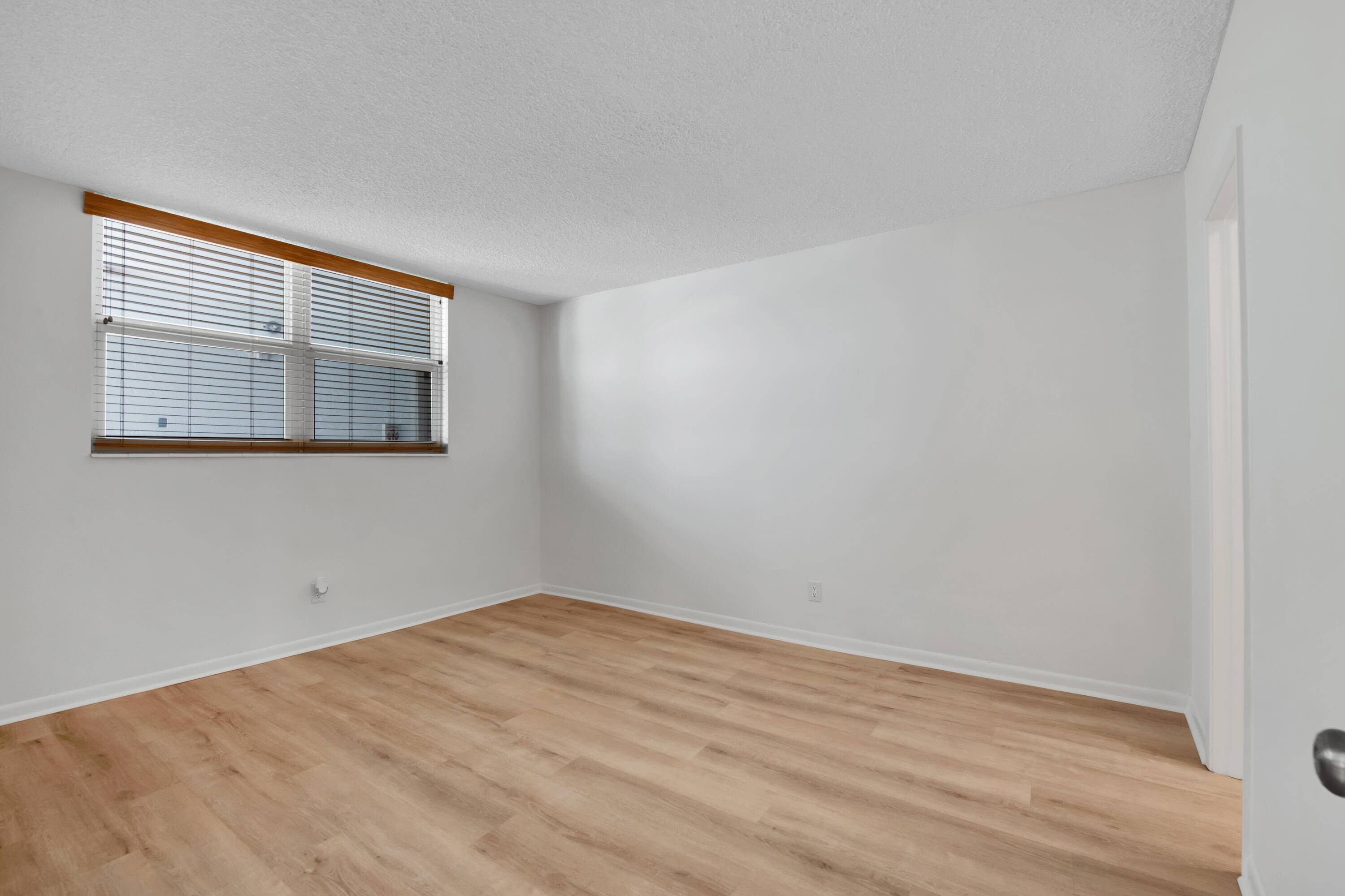 Pompano Beach, FL 33062,2731 NE 14th St CSWY 314