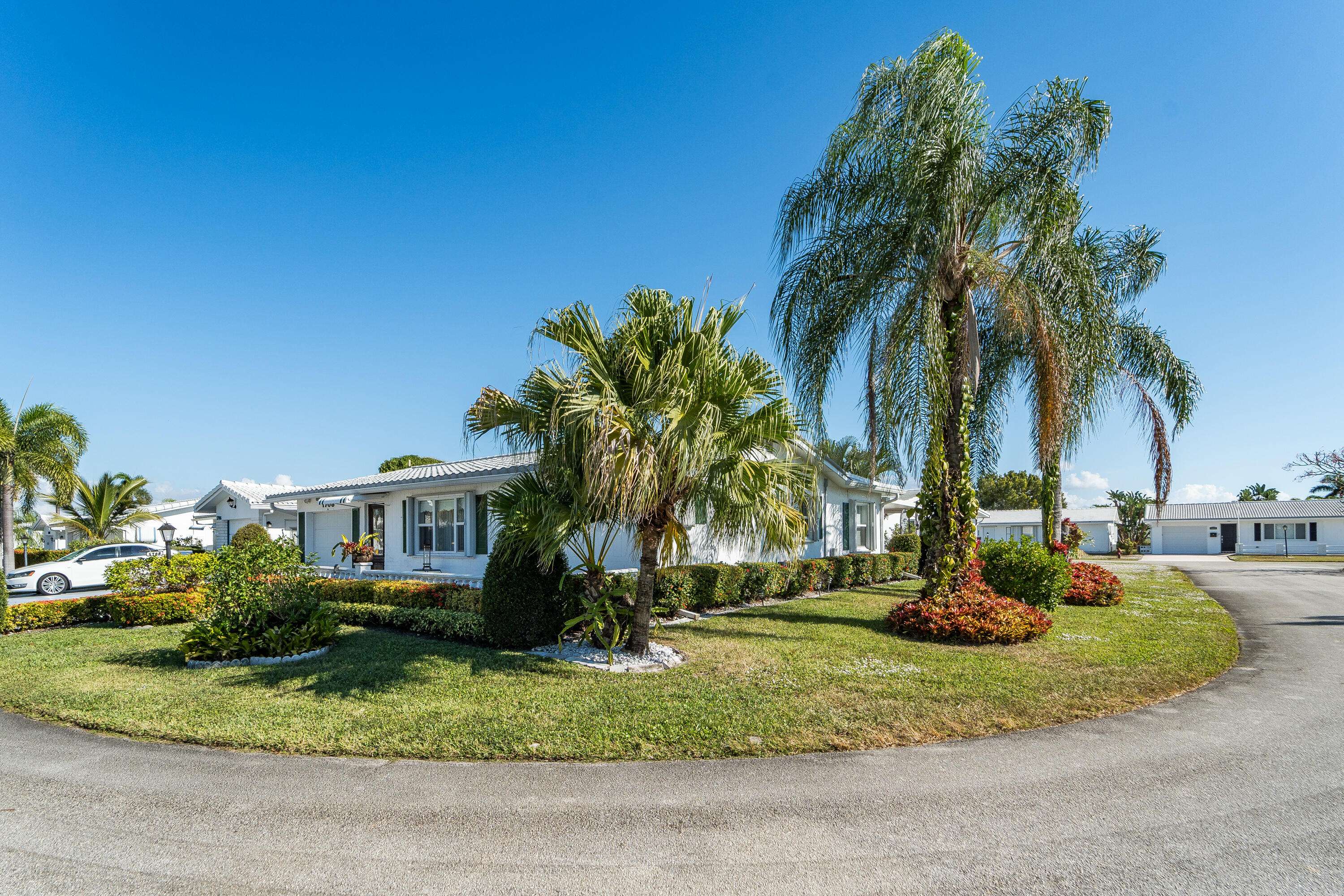 Boynton Beach, FL 33426,1708 SW SW 21st ST