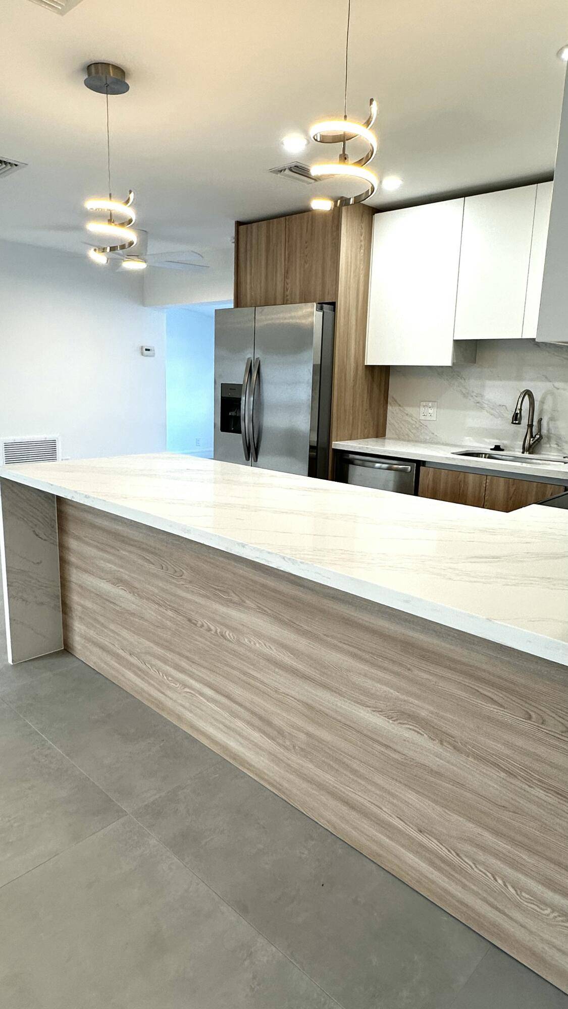 West Palm Beach, FL 33413,790 Sarazen DR