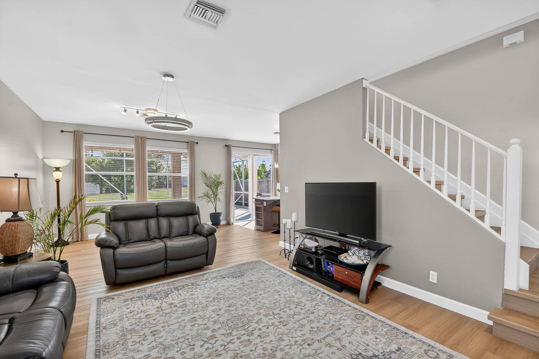 Lake Worth, FL 33463,6066 Savannah WAY