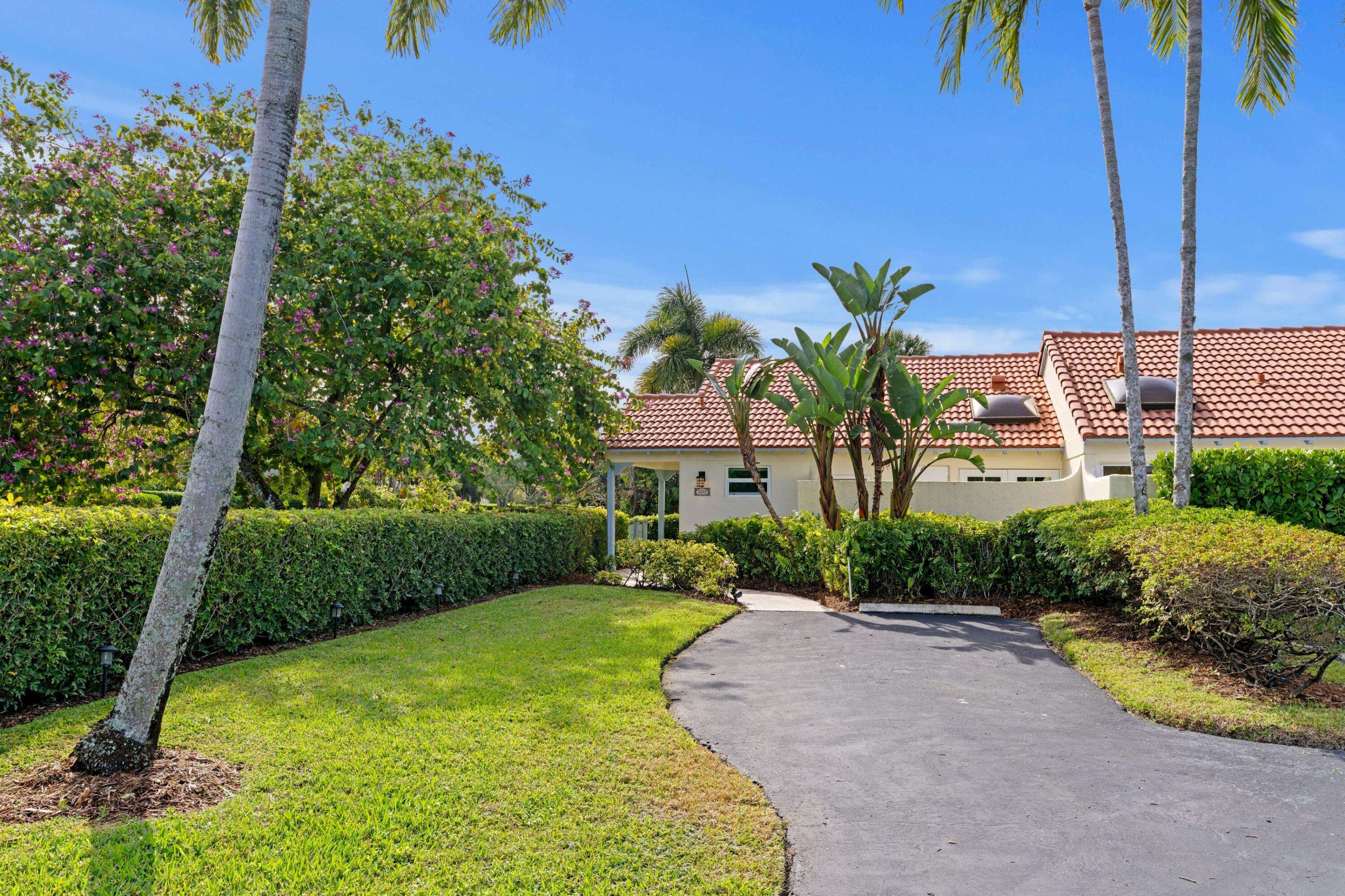 Wellington, FL 33414,2211 Las Casitas DR