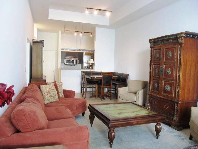 West Palm Beach, FL 33401,550 Okeechobee BLVD 121