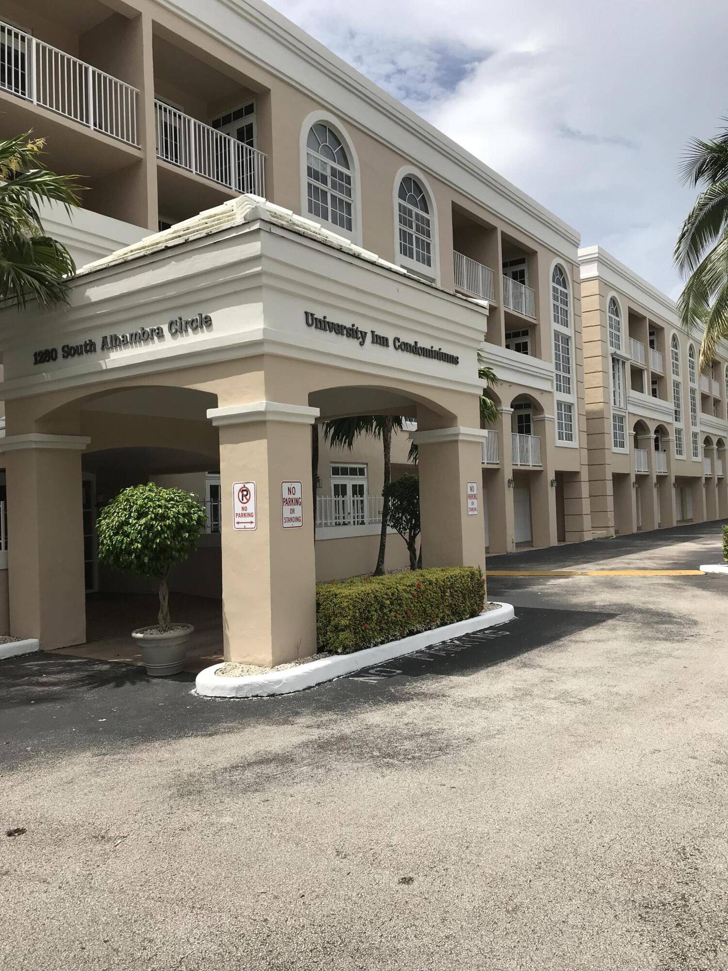 Coral Gables, FL 33146,1280 S Alhambra CIR 1221