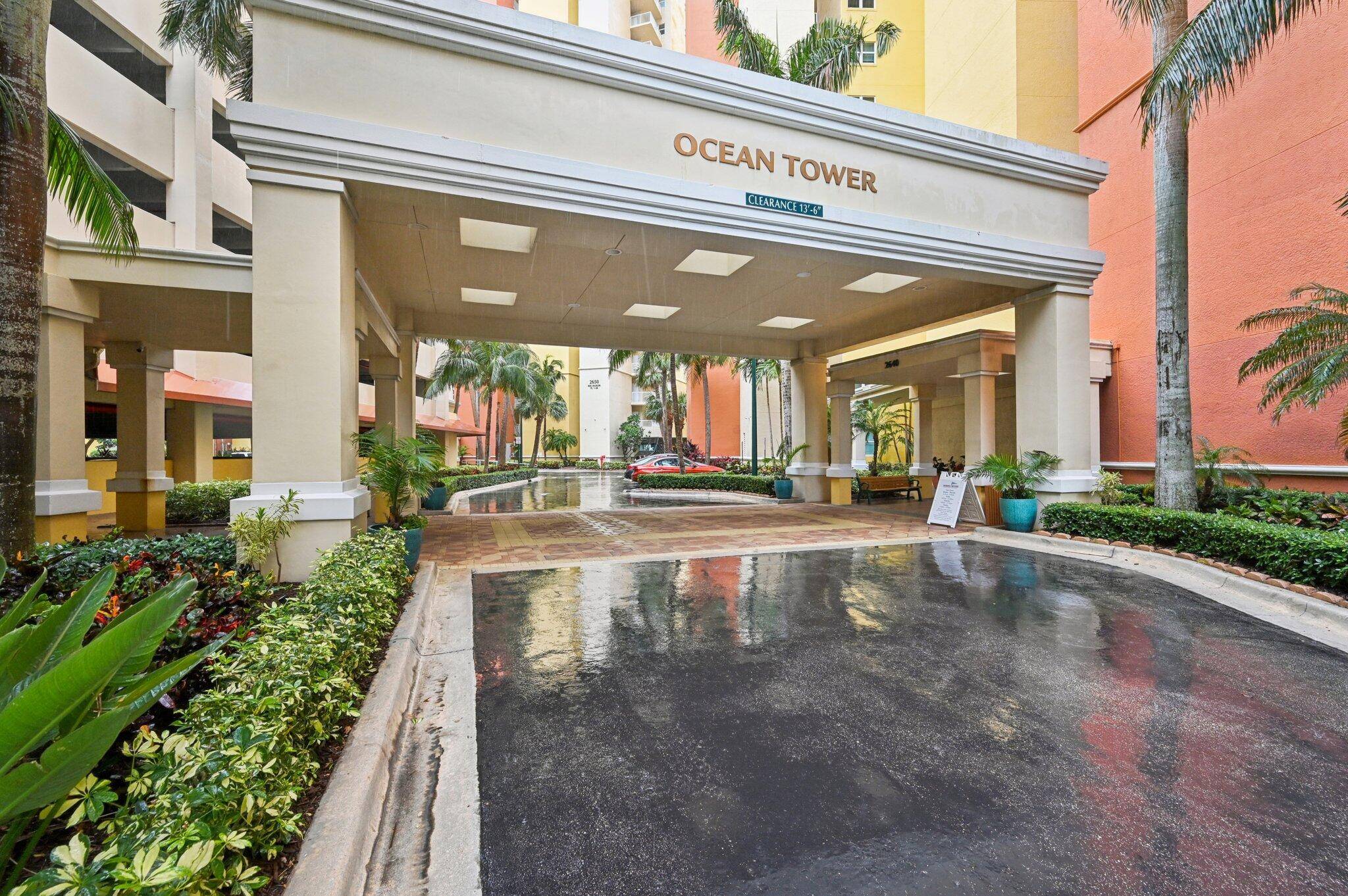 Riviera Beach, FL 33404,2640 Lake Shore DR 1510