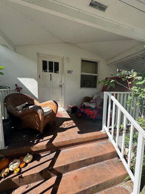 Fort Pierce, FL 34950,807 Texas CT