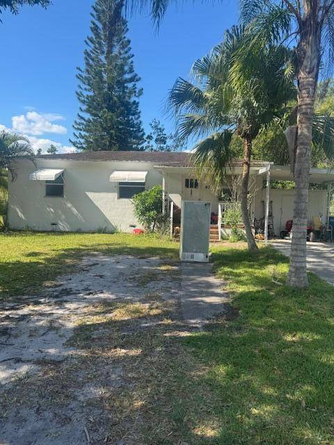 Fort Pierce, FL 34950,807 Texas CT