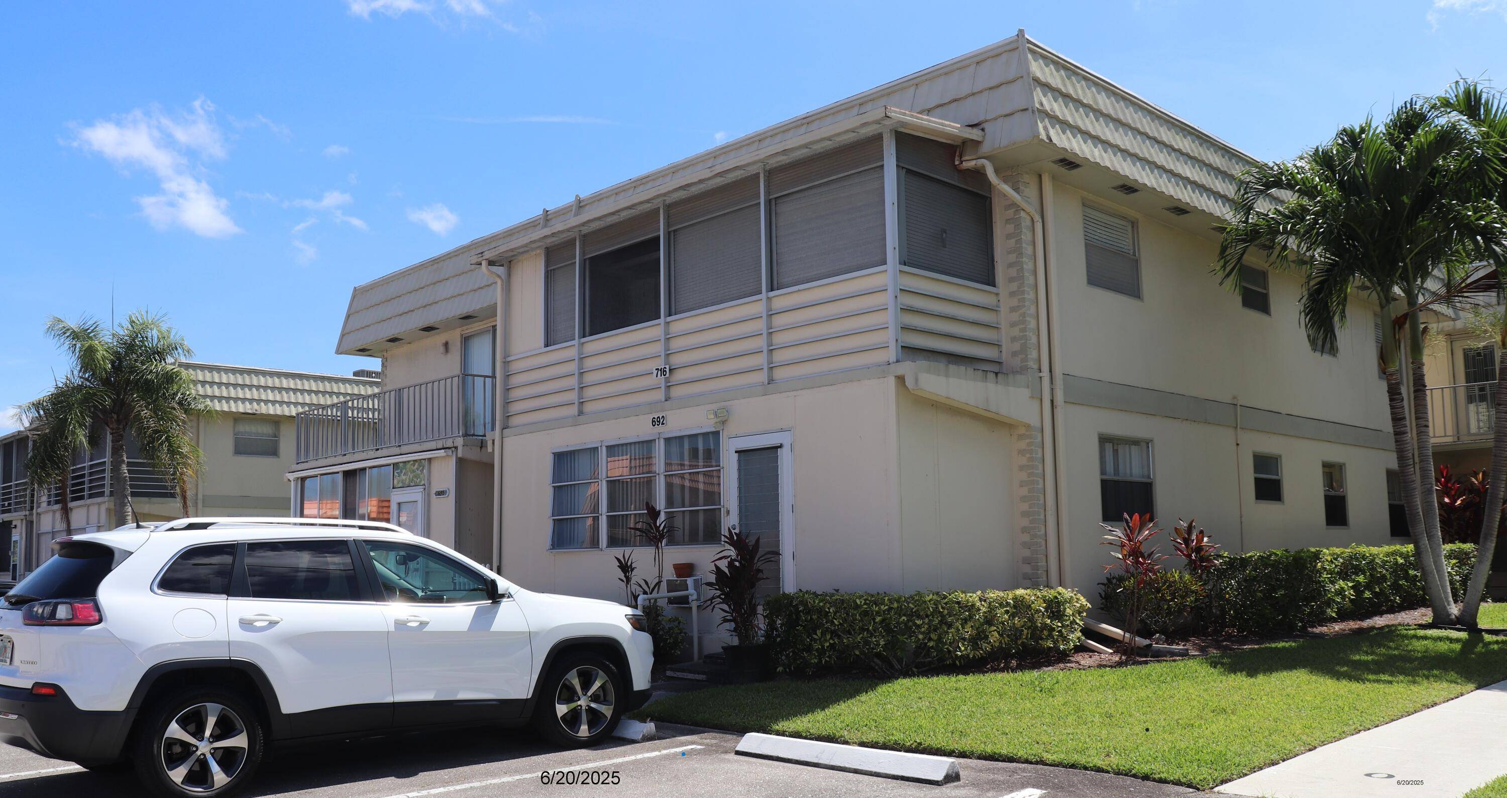 Delray Beach, FL 33446,716 Saxony O 716