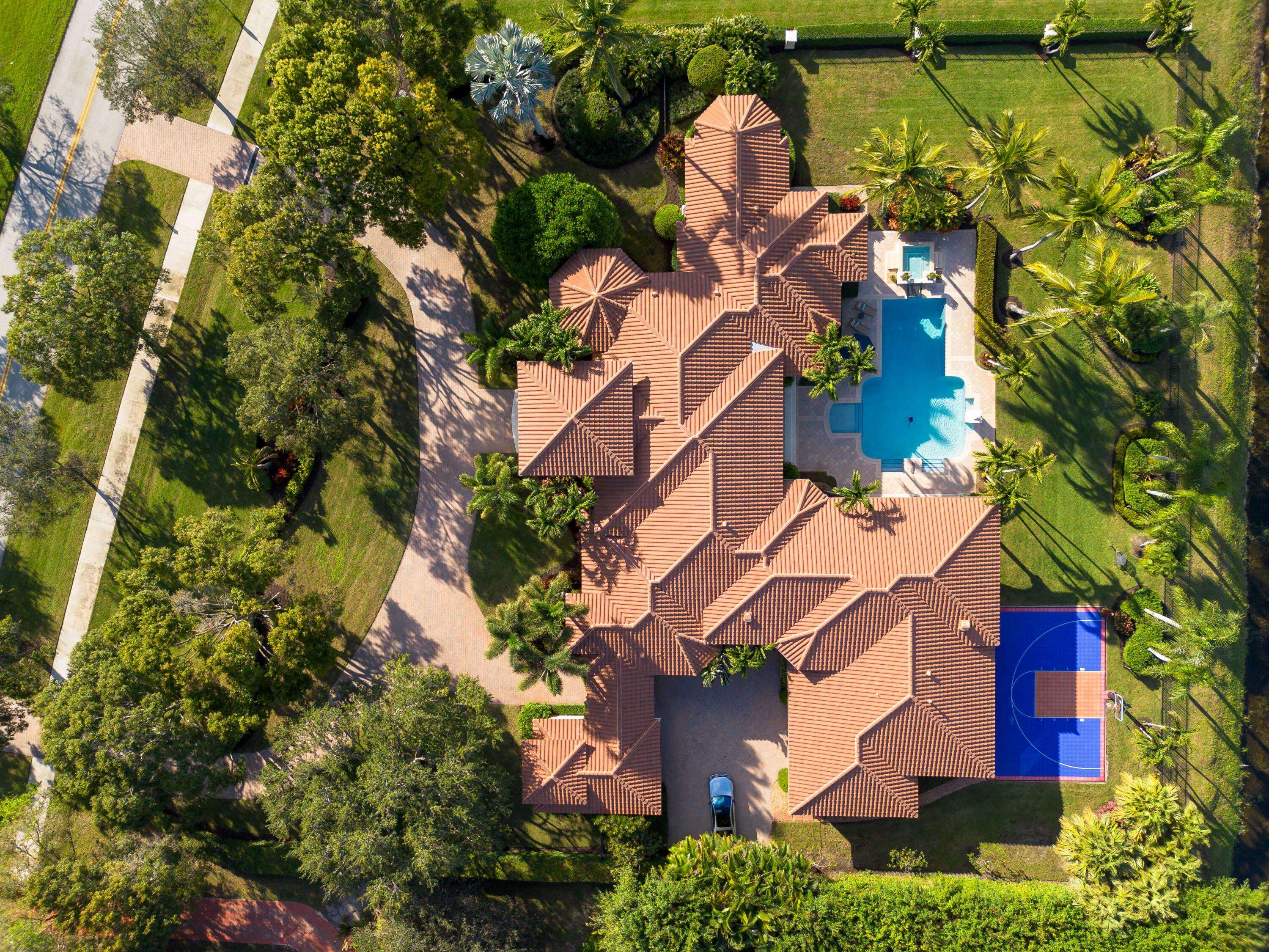 Palm Beach Gardens, FL 33418,7956 Steeplechase DR