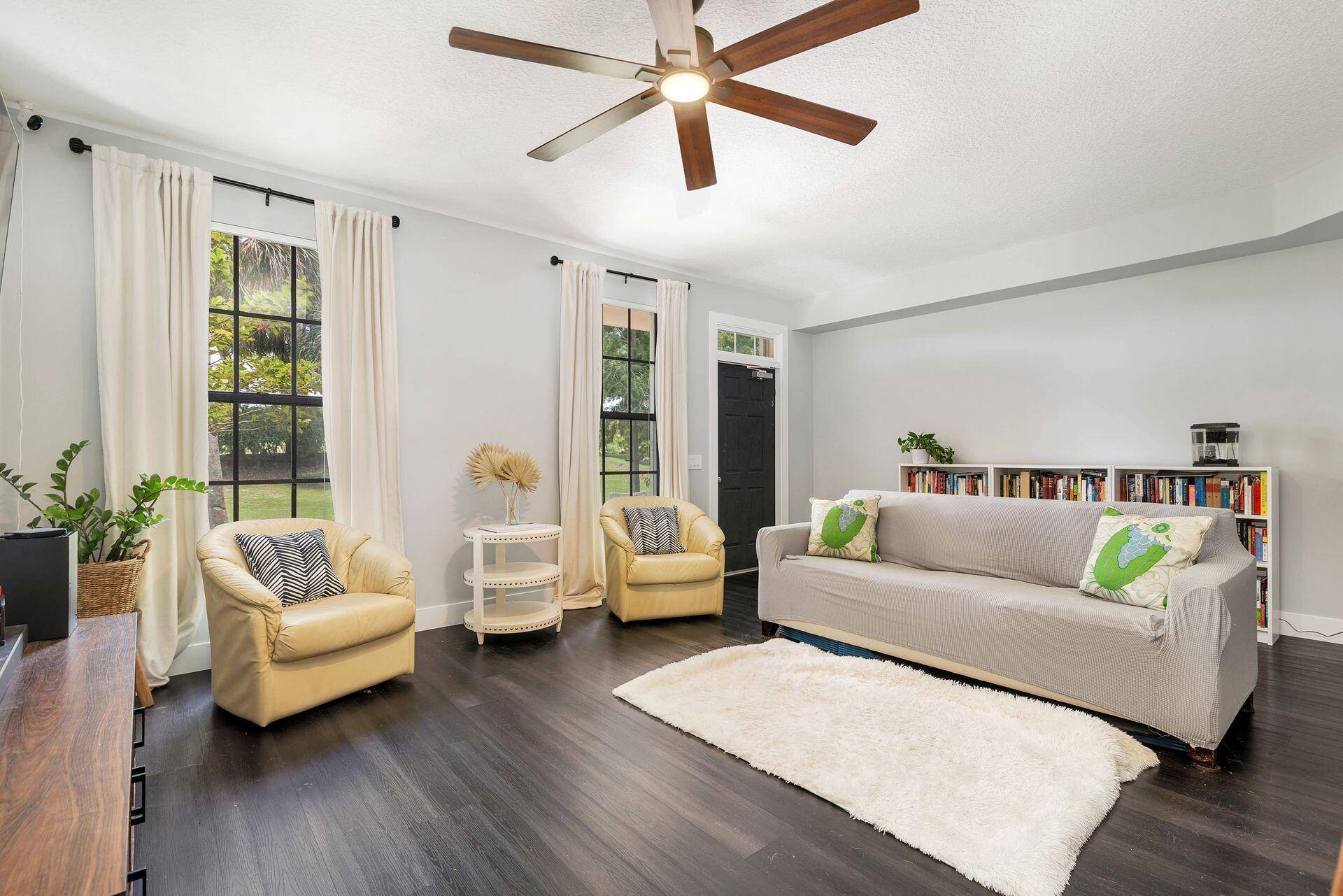 Jupiter, FL 33458,124 Ashley CT