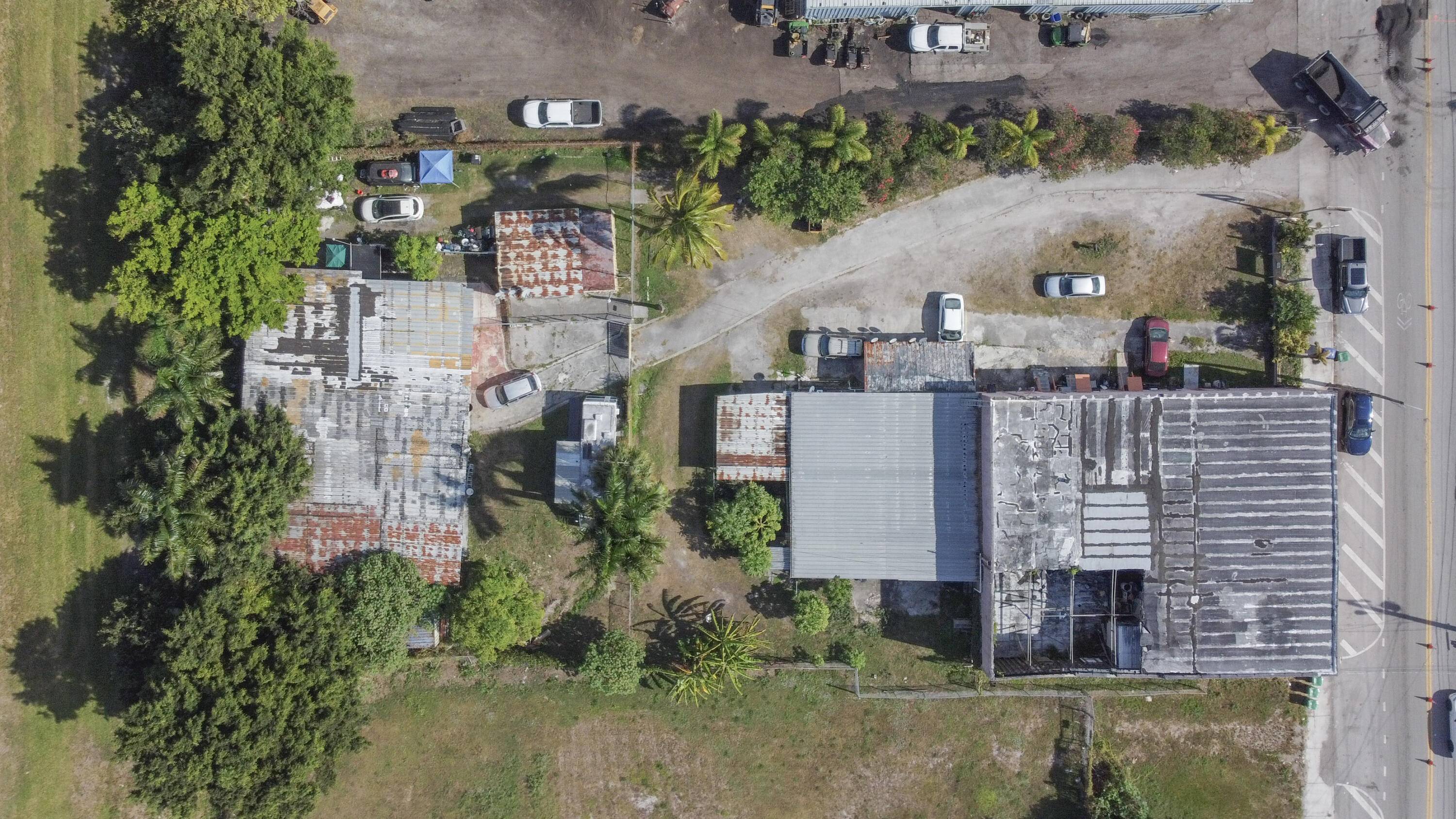 Pahokee, FL 33476,185 E Main ST