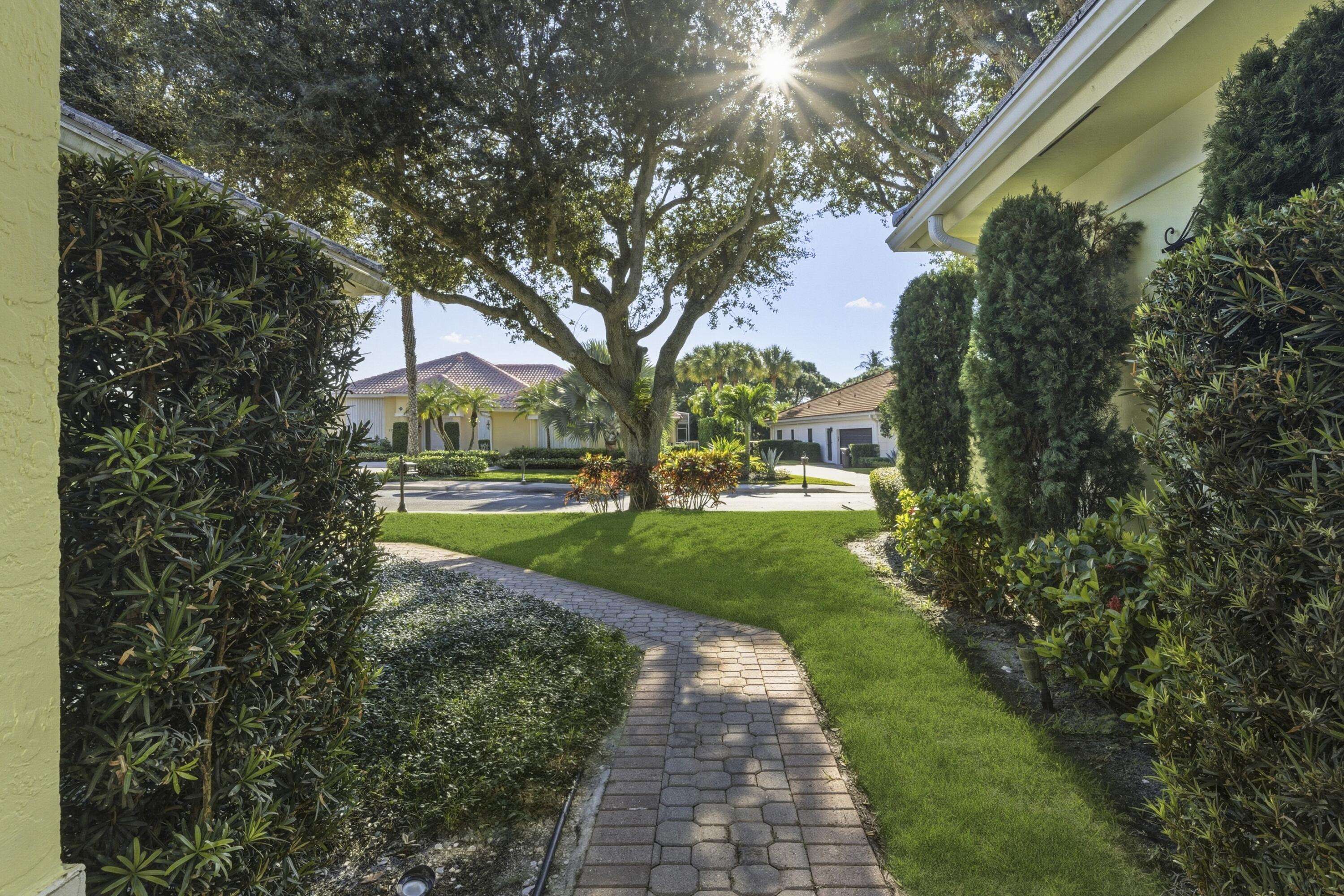 West Palm Beach, FL 33409,2760 Tecumseh DR