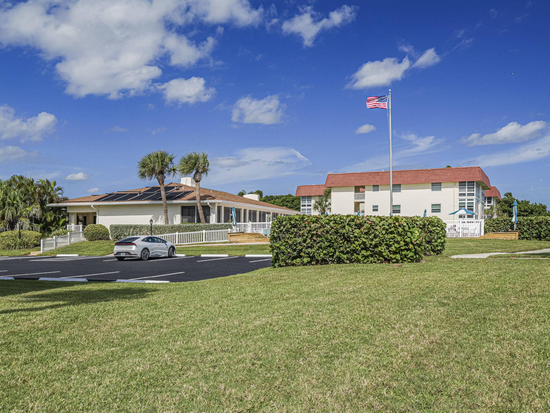 Vero Beach, FL 32963,5400 Highway A1a D5