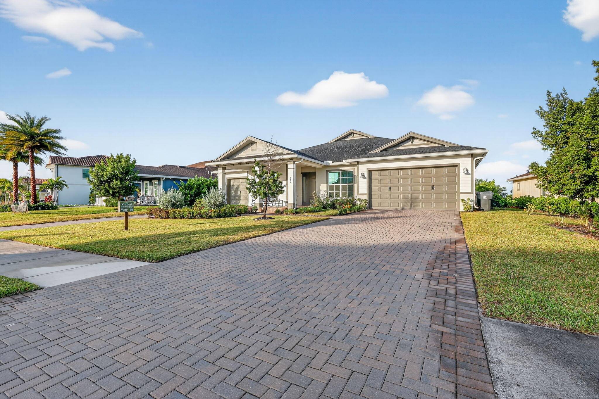 Loxahatchee, FL 33470,799 Hookline CIR