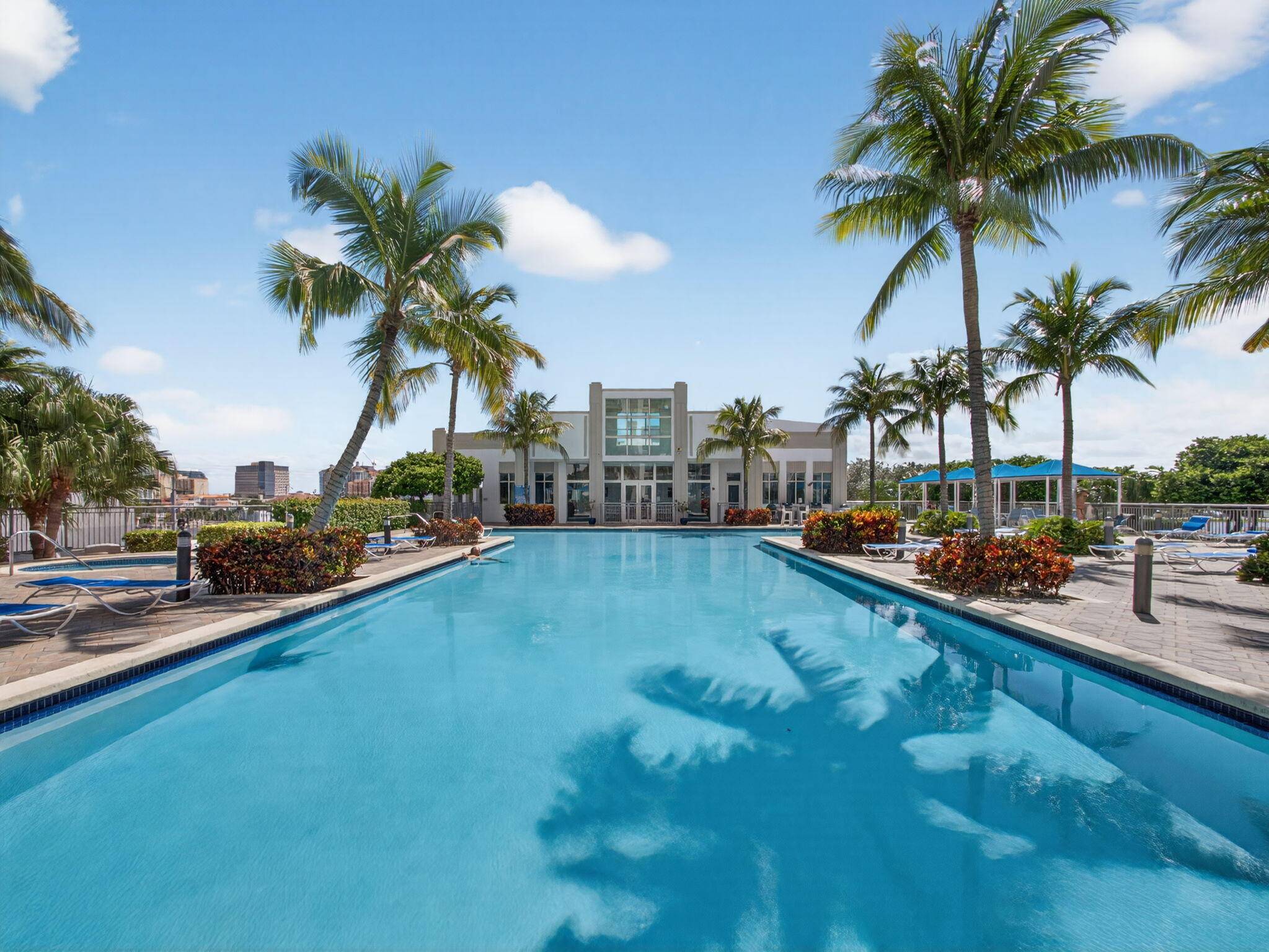 West Palm Beach, FL 33401,300 S Australian AVE 1606