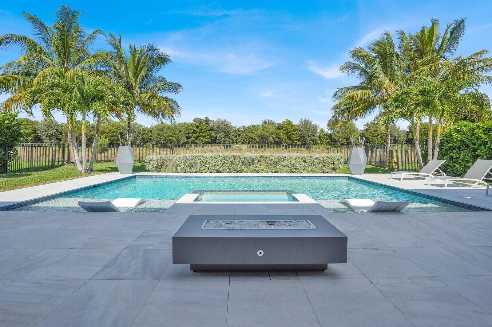 Boca Raton, FL 33496,8815 Skyward ST