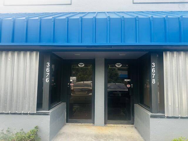 Lauderhill, FL 33311,3676 NW 16th ST 7a & 8a