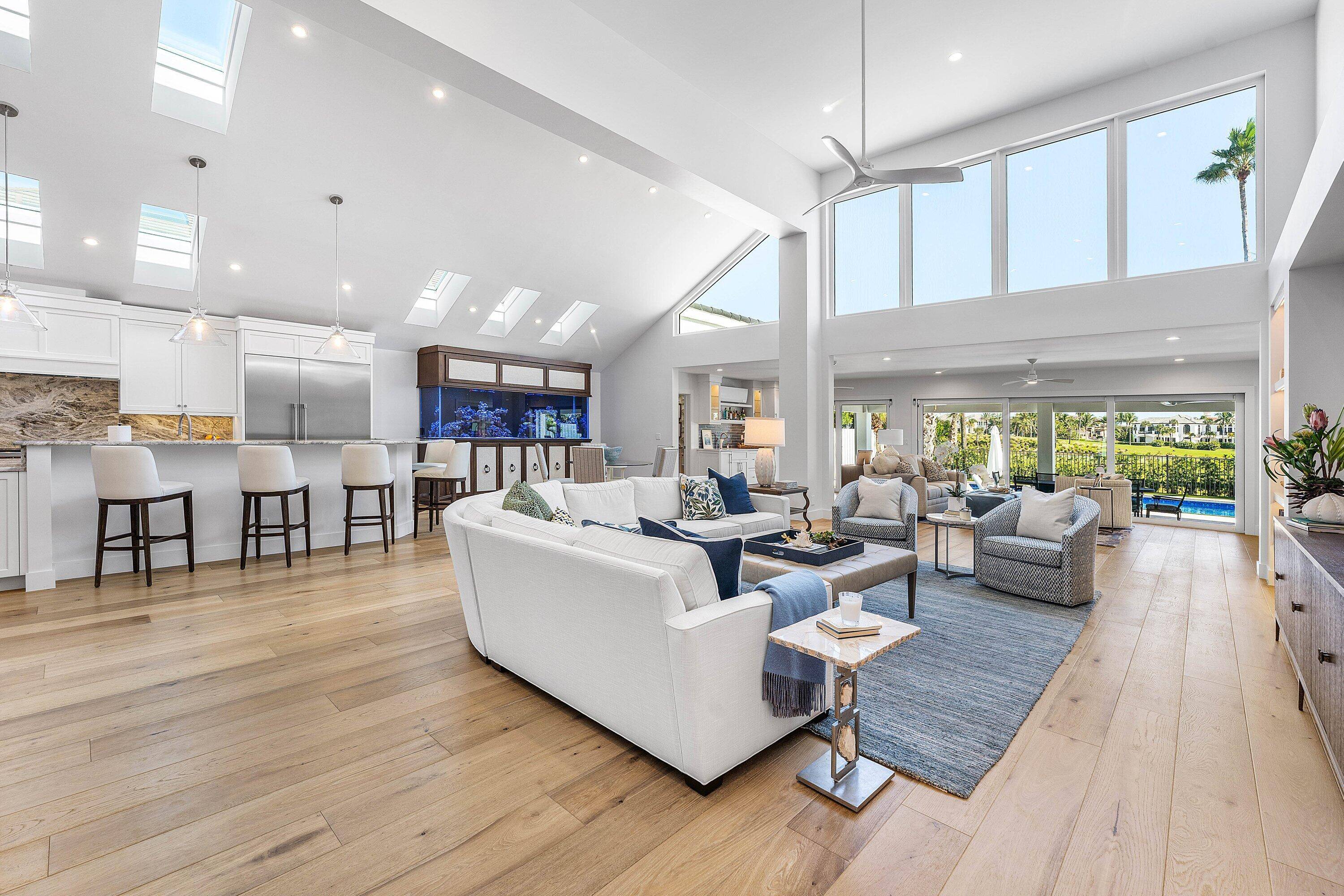 Stuart, FL 34996,6933 SE Harbor CIR