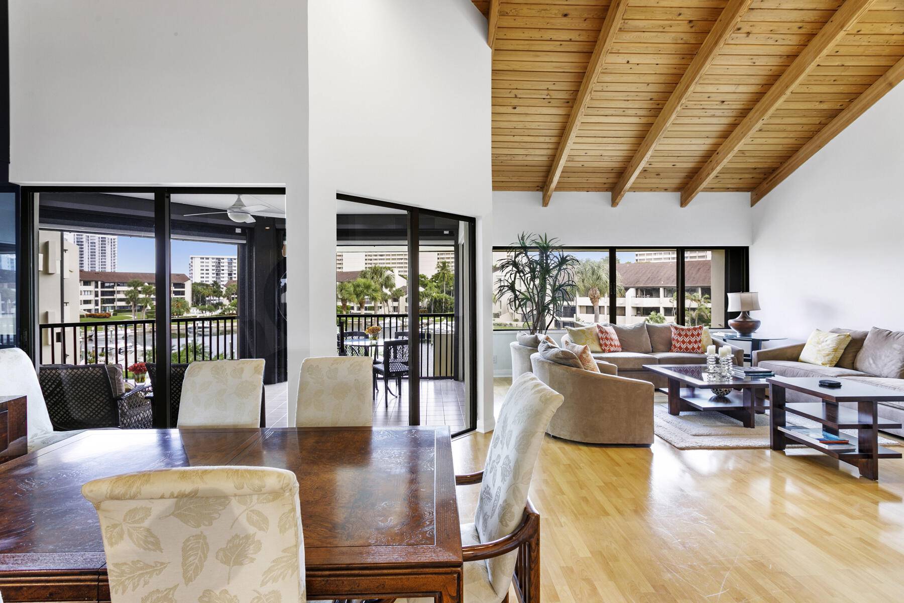 North Palm Beach, FL 33408,1100 Marine WAY A3l + Boat Slip # 15