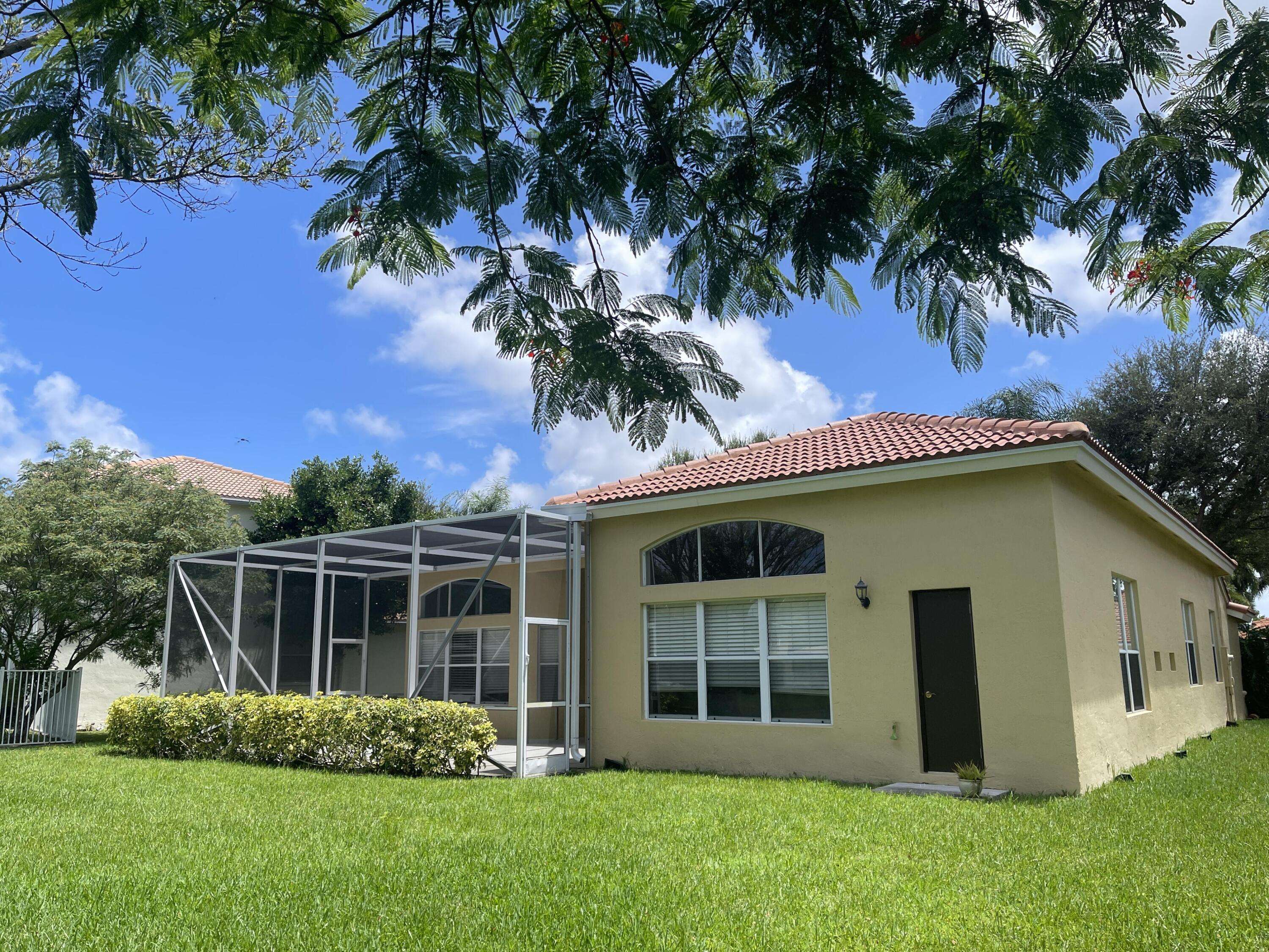 Lake Worth, FL 33463,6206 Indian Forest CIR