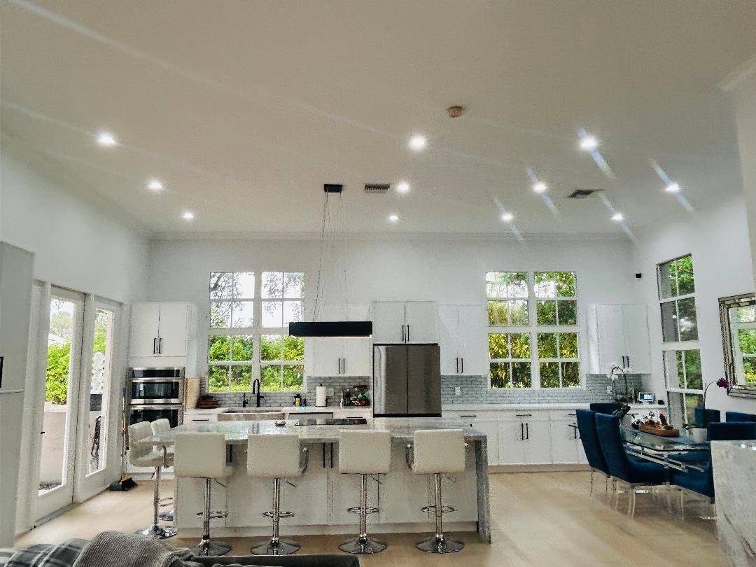 Boca Raton, FL 33496,5885 NW 40th TER