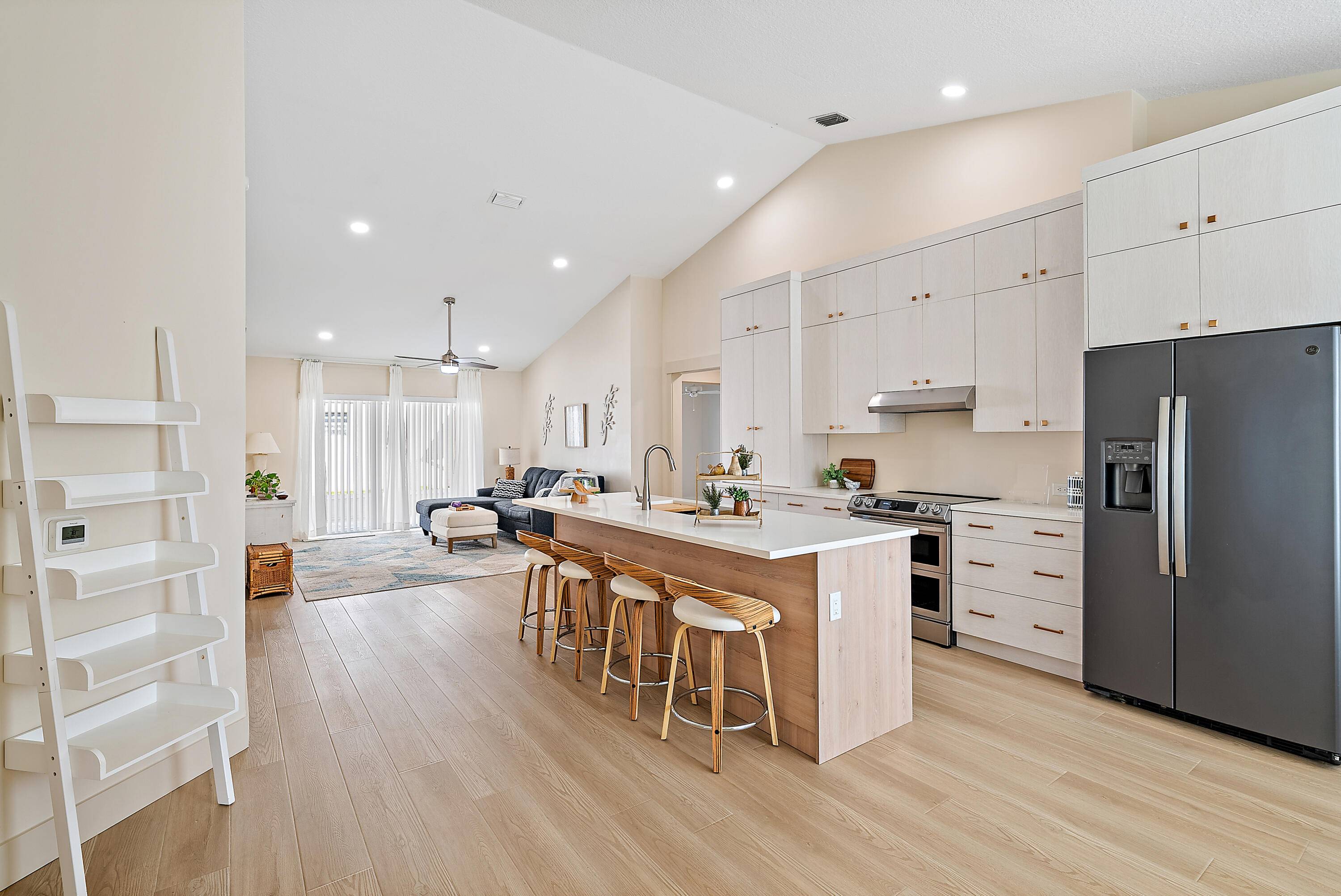 Port Saint Lucie, FL 34986,381 NW Sherry LN