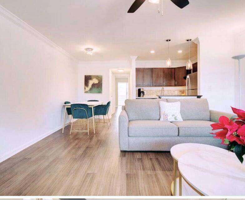 West Palm Beach, FL 33417,134 Berkshire F