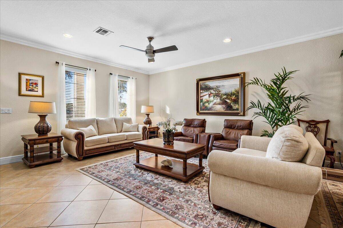 Jupiter, FL 33458,603 Dakota DR