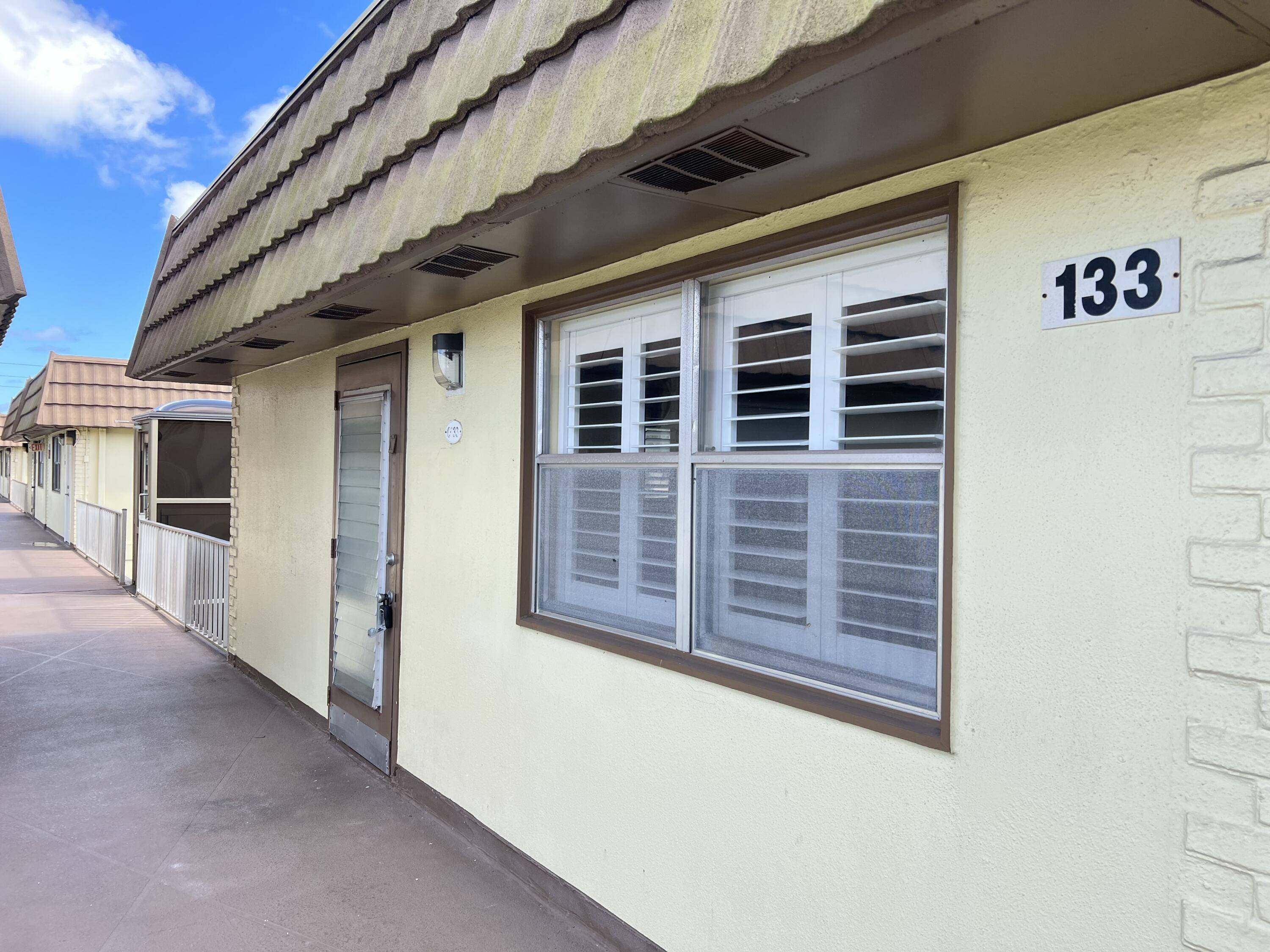 Delray Beach, FL 33446,133 Saxony C