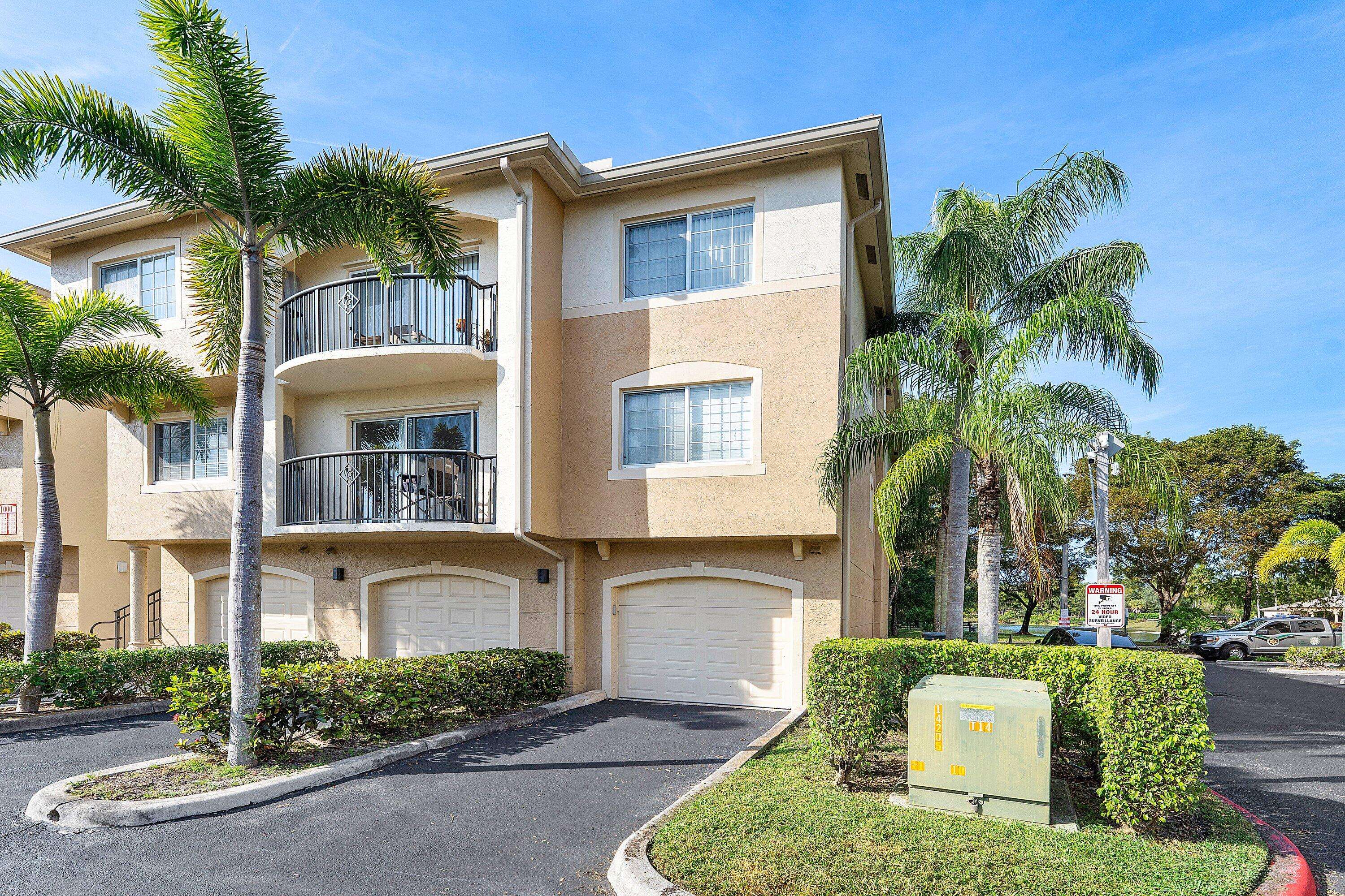 Royal Palm Beach, FL 33411,1000 S Crestwood CT 1015