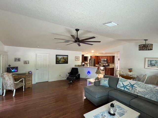 Port Saint Lucie, FL 34952,1 Cortez Lane LN