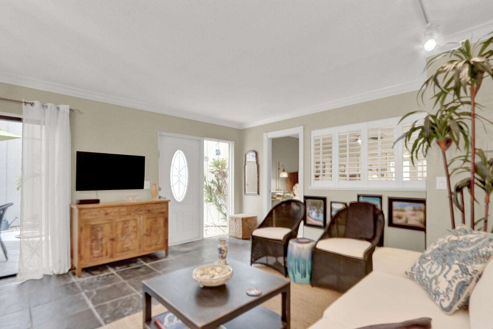 Jupiter, FL 33477,1605 S Us Highway 1 11c