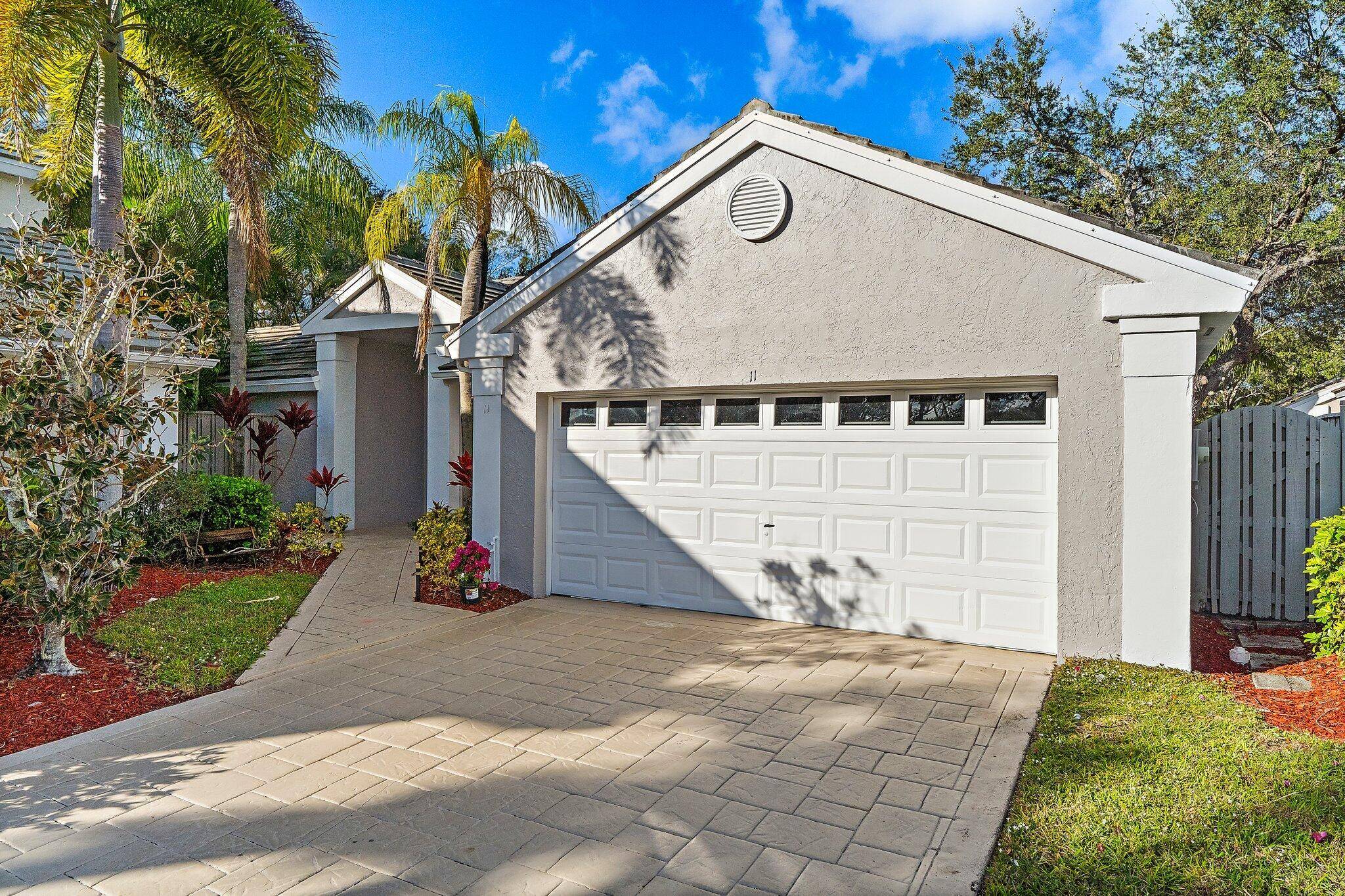 Palm Beach Gardens, FL 33418,11 Admirals CT