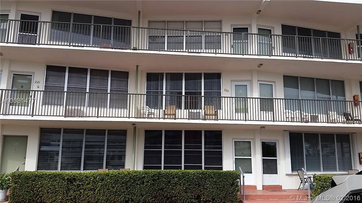 Hallandale, FL 33009,3177 S Ocean Dr #120
