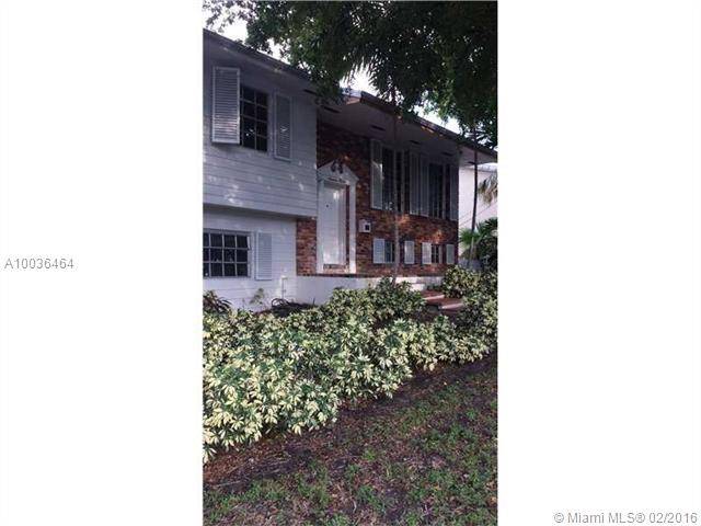 North Miami, FL 33181,1915 NE 119 RD