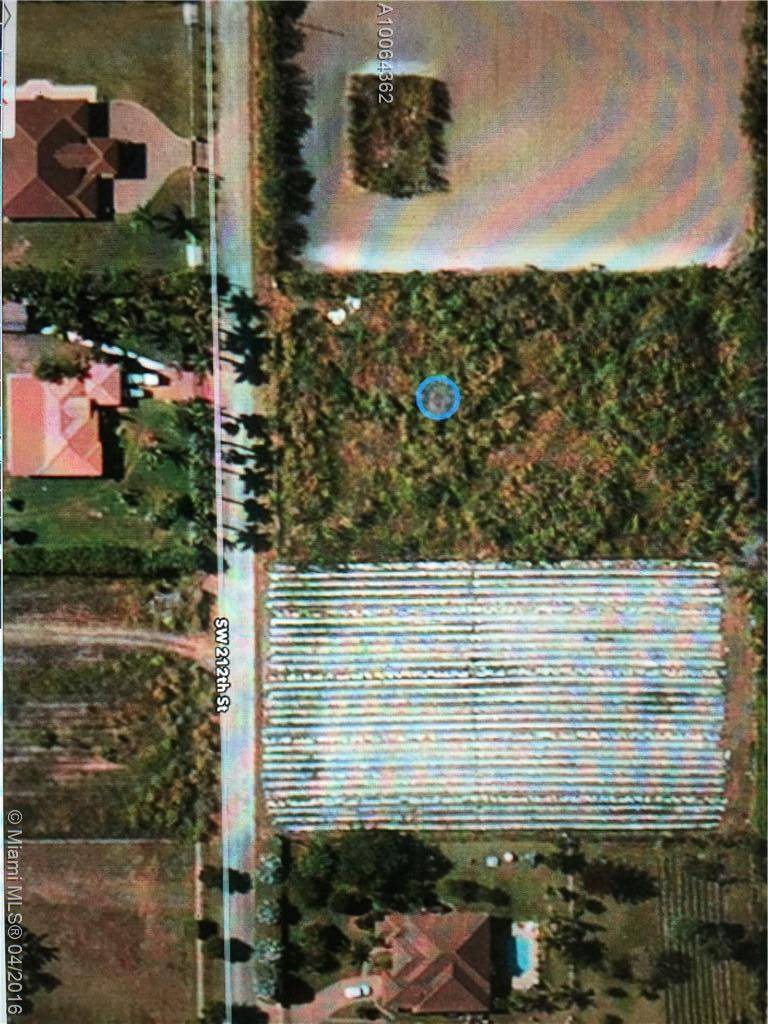 Miami, FL 33187,212 St