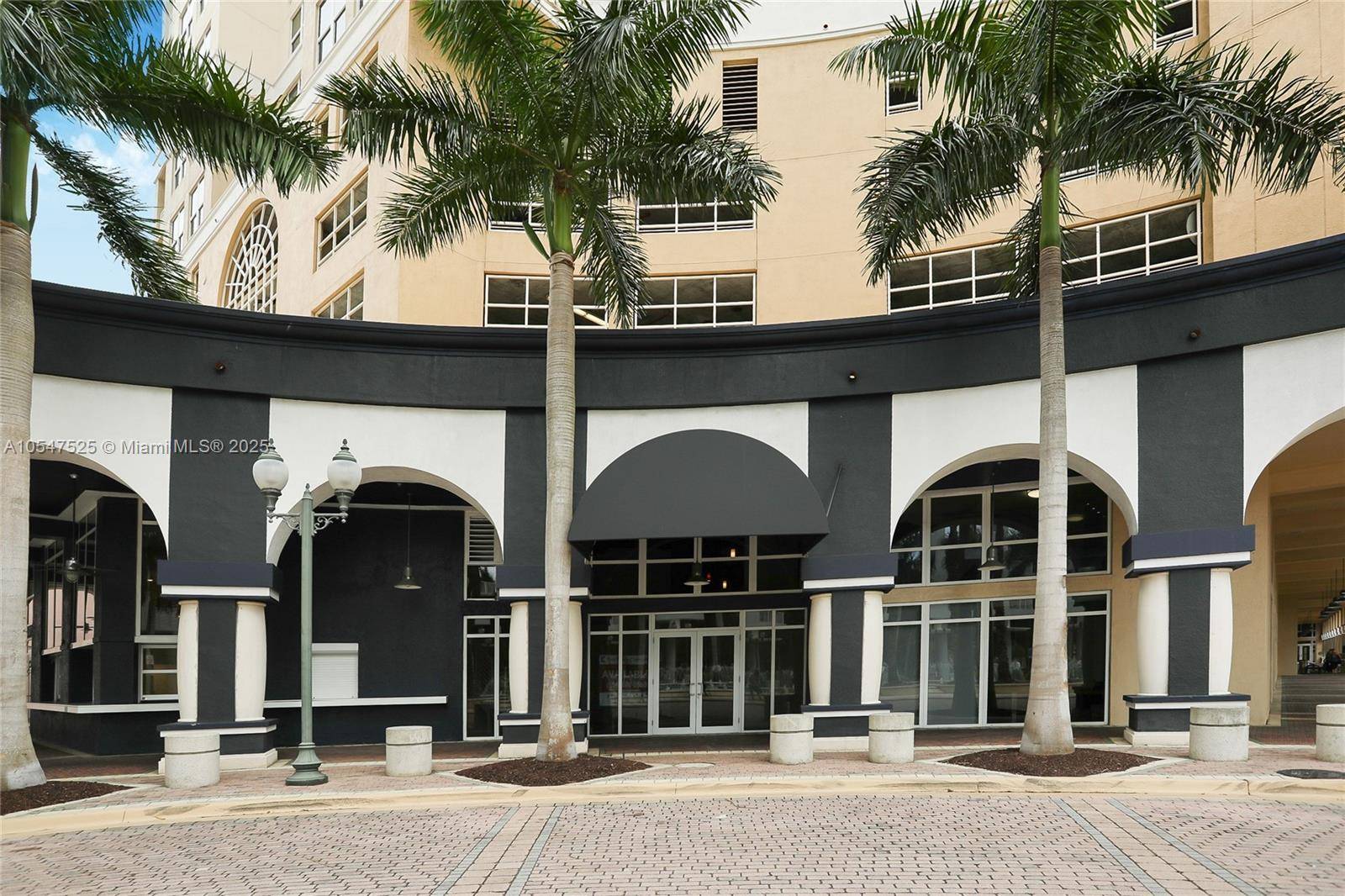 Fort Lauderdale, FL 33301,511 SE 5th Ave #101/102