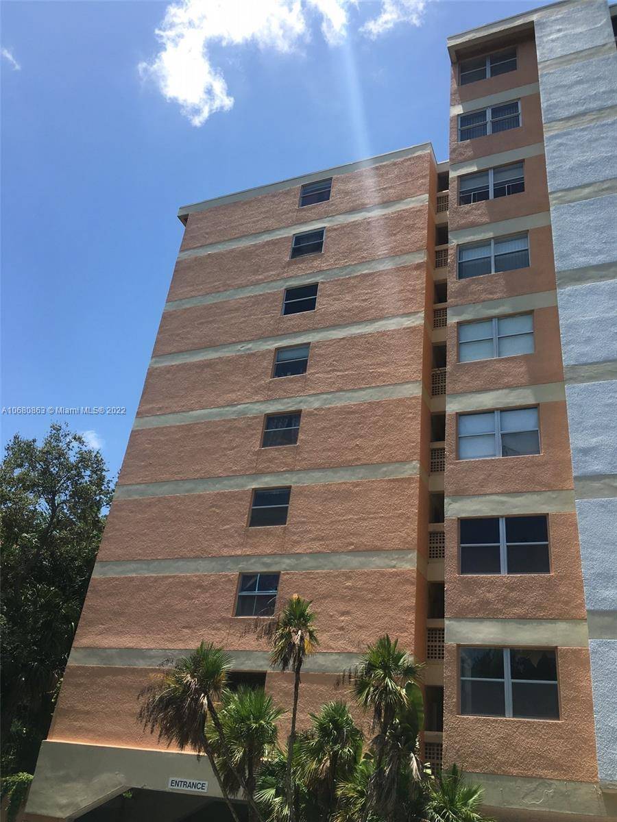 Lauderhill, FL 33319,3301 Spanish Moss Ter #906