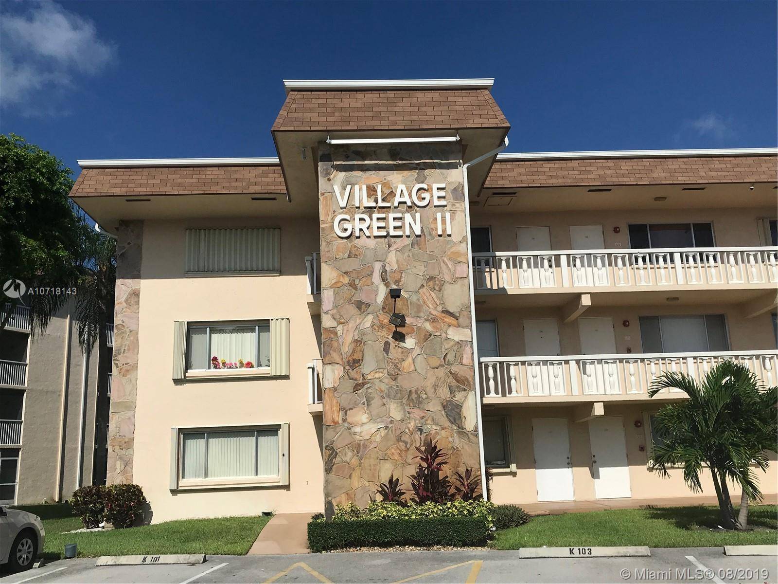 Palm Springs, FL 33461,600 Village Green Ct #214