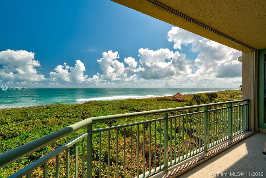 Hutchinson Island, FL 34949,4330 N Atlantic Beach Blvd #302