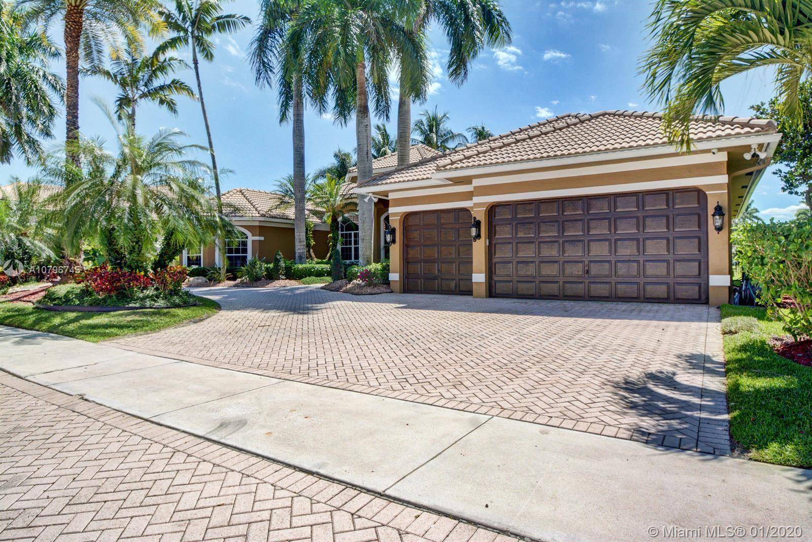 Weston, FL 33327,2497 Poinciana Dr