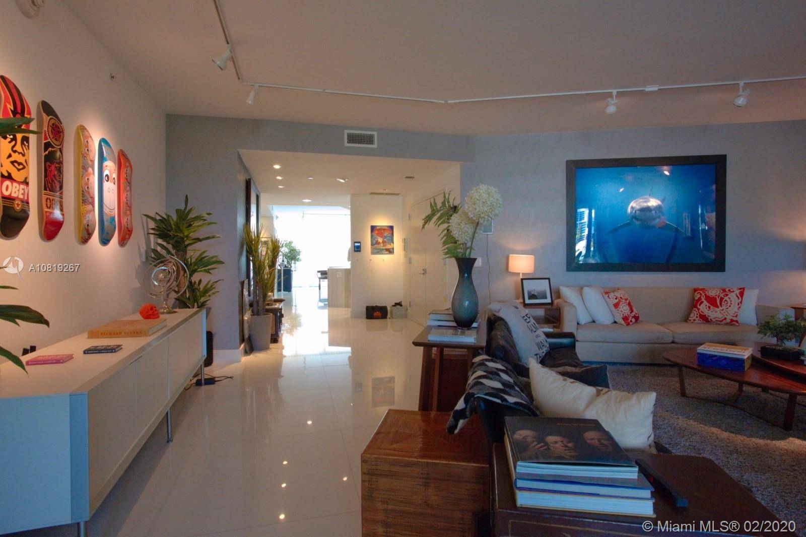 Miami Beach, FL 33139,1 Collins Ave #203