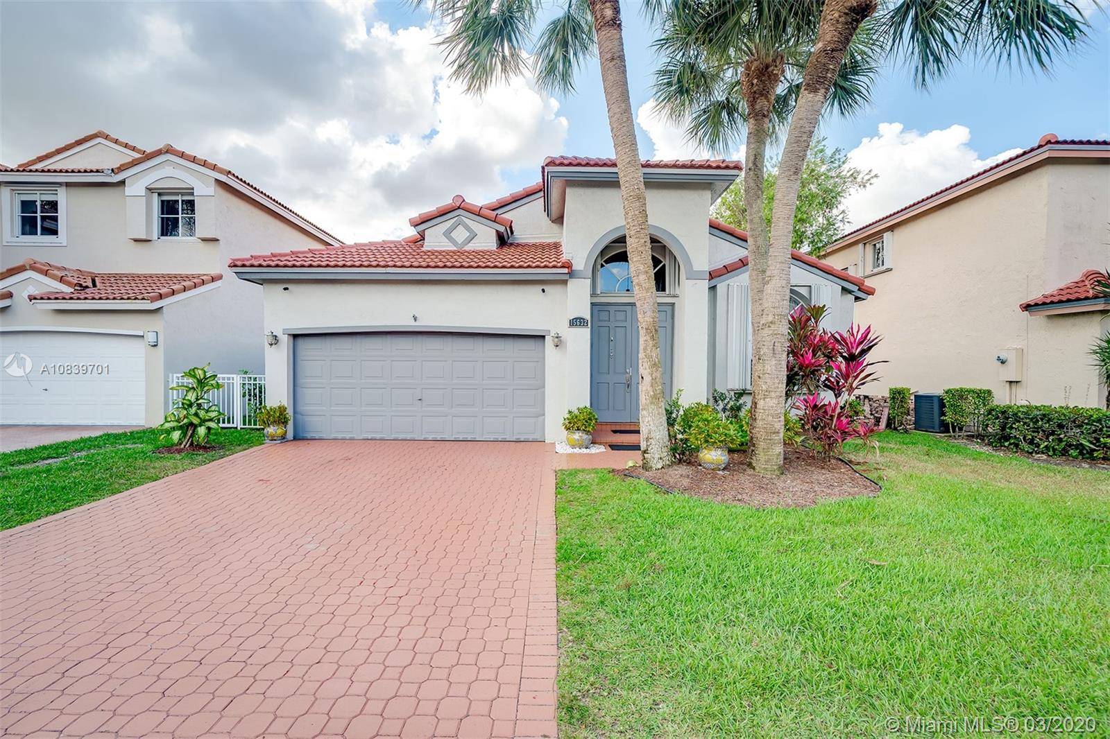 Pembroke Pines, FL 33027,15632 SW 16th St